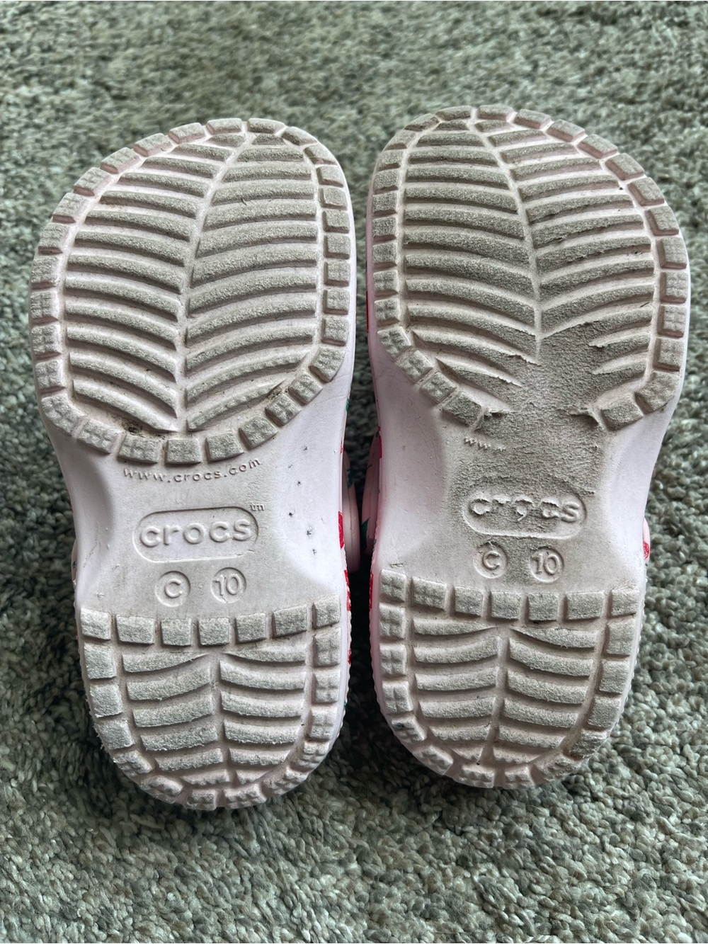 CROCS classic fresh fruit collection cherry print size 10 - Picture 6 of 8
